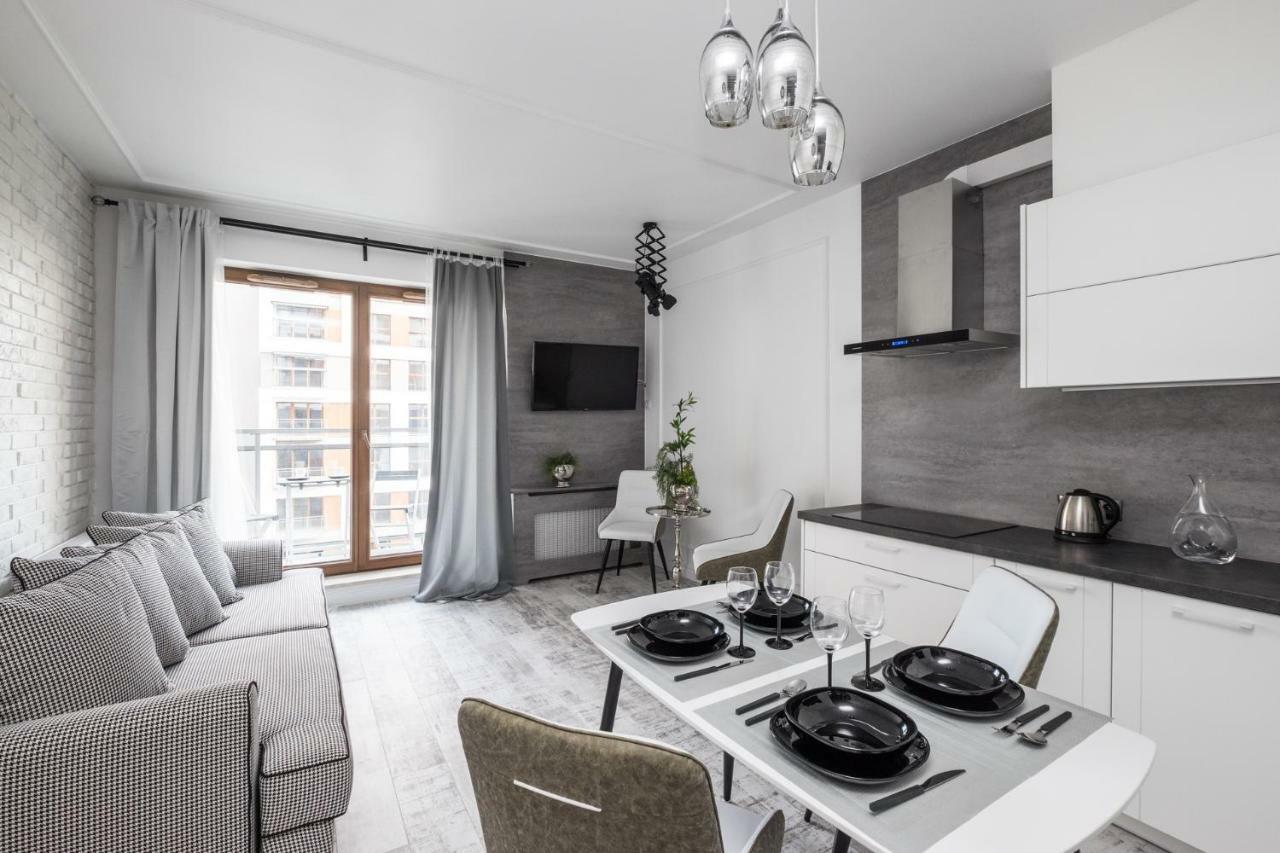 Good Time Apartment Business Center Varşovia Exterior foto
