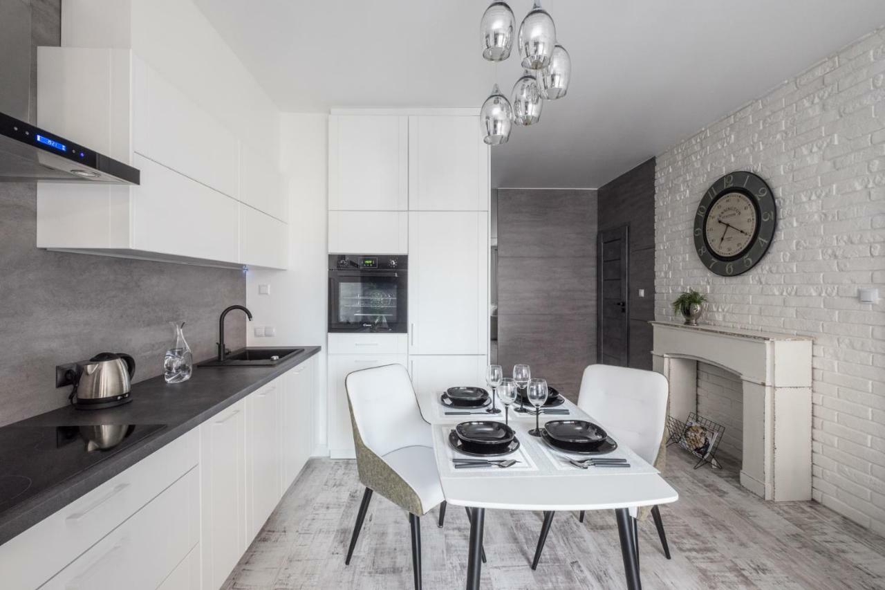 Good Time Apartment Business Center Varşovia Exterior foto