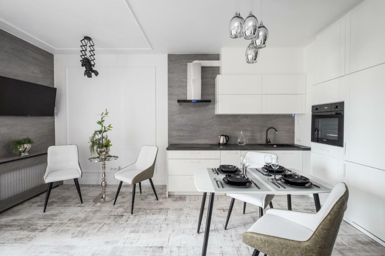 Good Time Apartment Business Center Varşovia Exterior foto