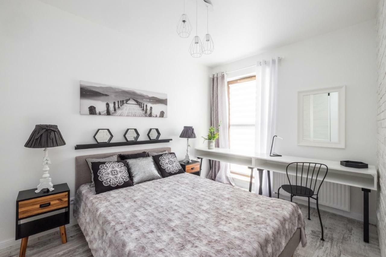 Good Time Apartment Business Center Varşovia Exterior foto
