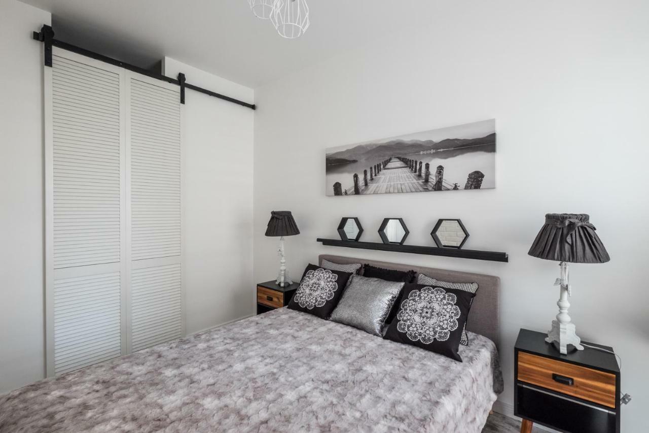 Good Time Apartment Business Center Varşovia Exterior foto